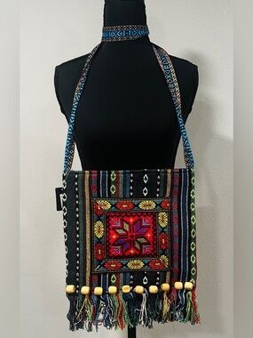 Handwoven Multicolor Embroidered Shoulder Bag - Boho Tassel Crossbody